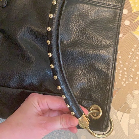 Kenneth Cole Reaction Black & Gold Bag - Picture 7 of 12